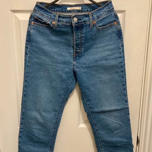 Levi's Blue Straight Leg Women's Jeans - Picture 3 of 4